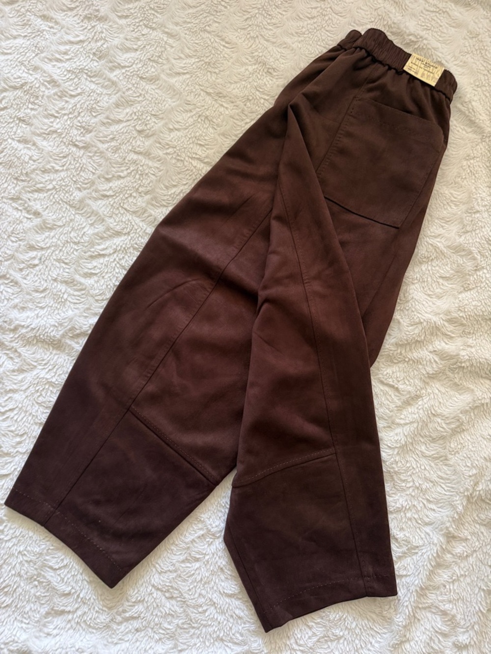 Max Studio Woman’s Dark Brown Elastic-Waist barrel leg Trousers